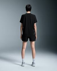 Áo Tay Ngắn Thể Thao Nữ On Running Active-T Black - OUTLET