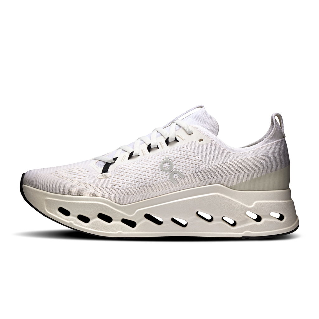 Giày Chạy Bộ Nam On Running Cloudsurfer Max White | White