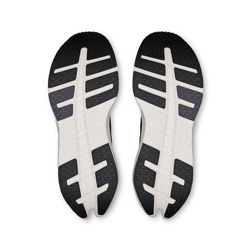 Giày Chạy Bộ Nam On Running Cloudrunner 3 Black | Ivory