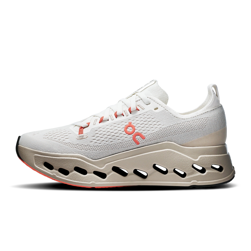 Giày Chạy Bộ Nữ On Running Cloudsurfer Max Ivory | Salmon
