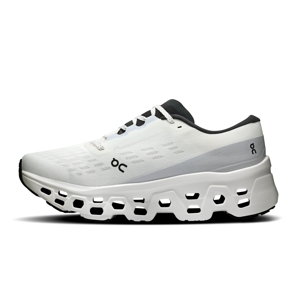 Giày Chạy Bộ Nữ On Running Cloudmonster 3 White | White