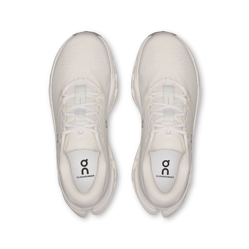Giày Chạy Bộ Nữ On Running Cloudrunner 3 White | Ivory