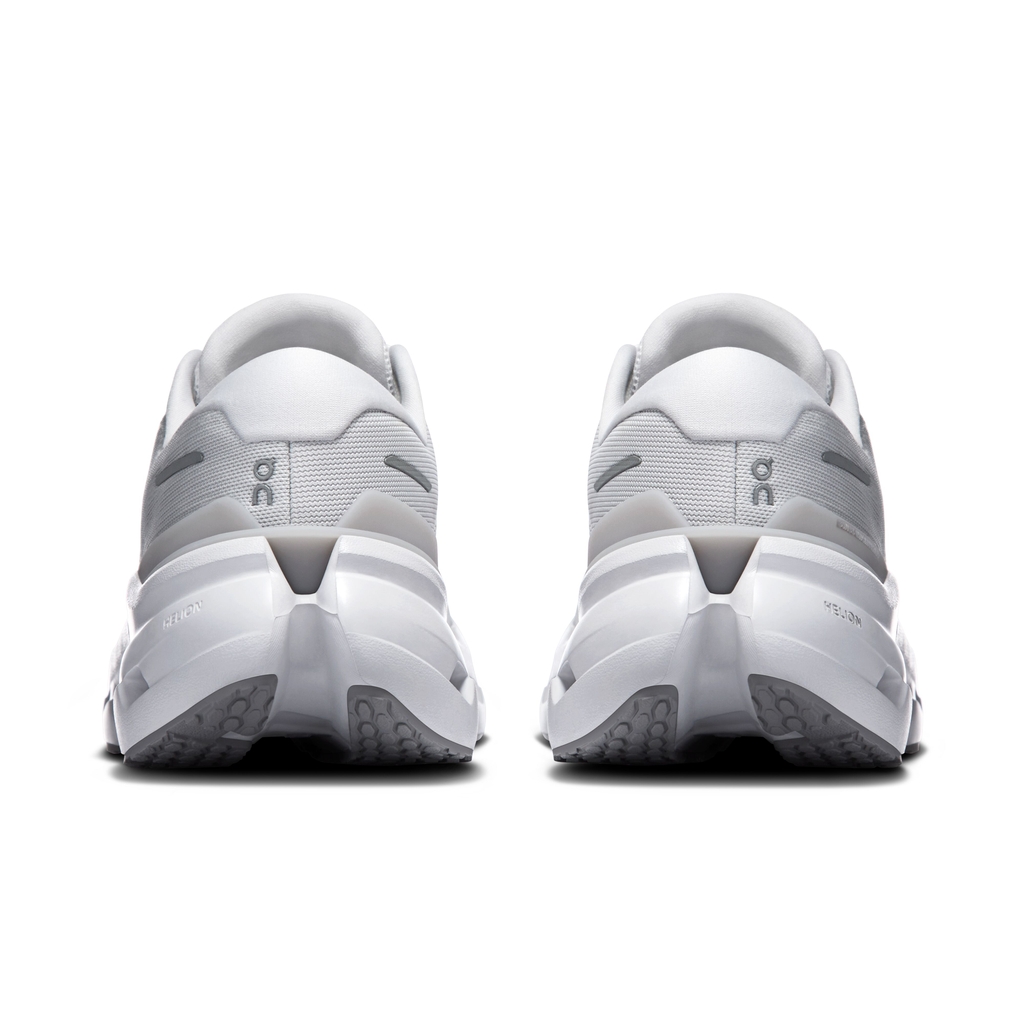 Giày Chạy Bộ Nữ On Running Cloudrunner 3 Frost | Glacier