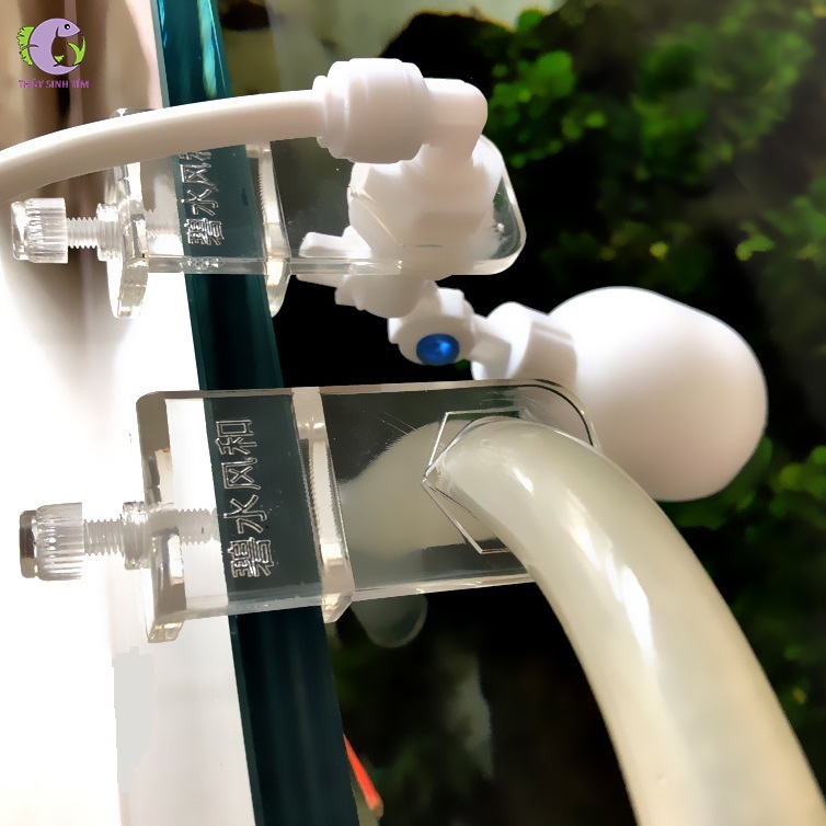 Van phao châm nước tự động UFO - 4
