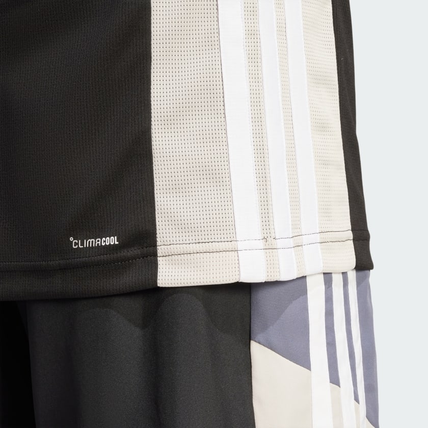 Áo T-shirt tập luyện adidas Colorblock Seasonal Train Essentials Nam - JI8397