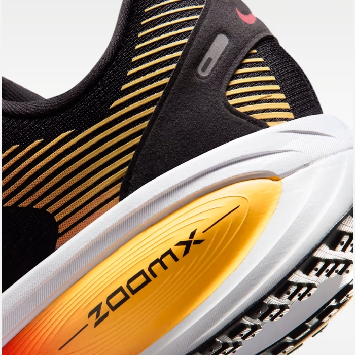 Giày chạy bộ Nike Vomero 18 Wide Nam - IF0514-016