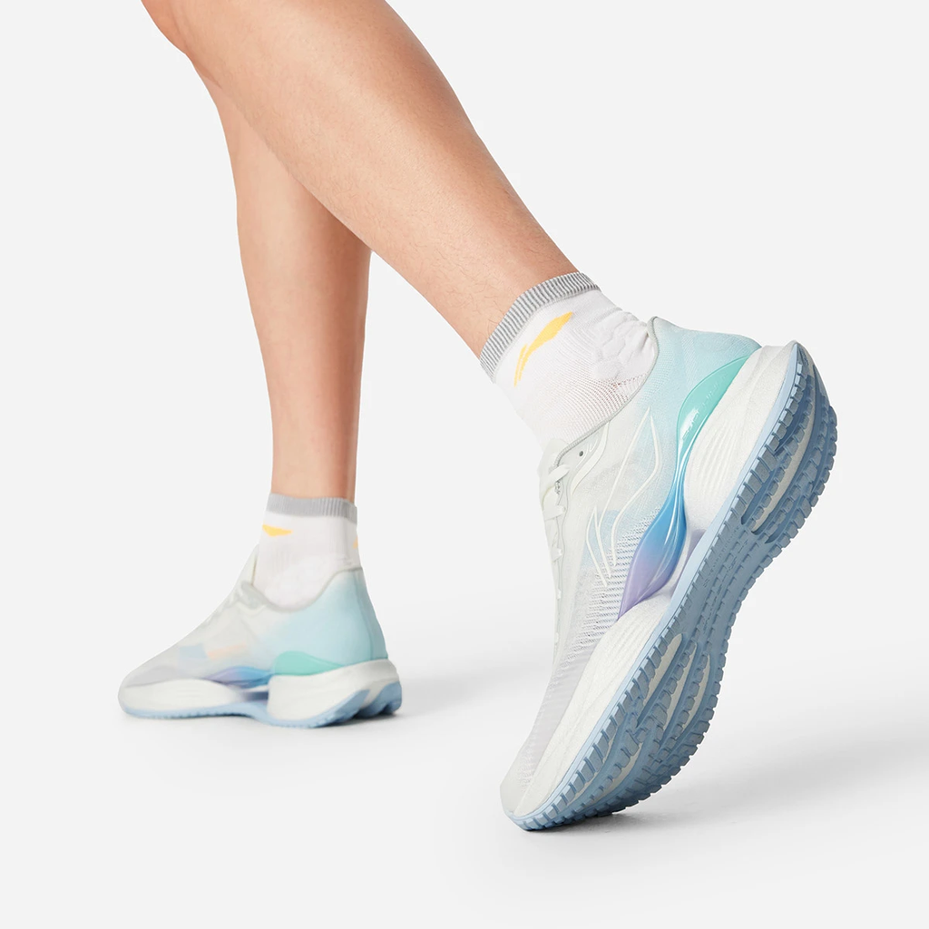 Giày chạy bộ Li-Ning SUPER LIGHT 22 Nam ARVV001-25V