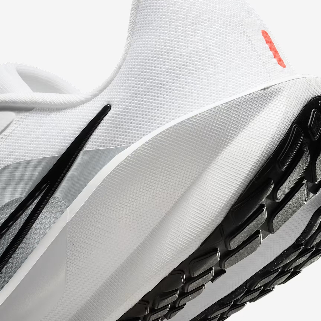 Giày chạy bộ Nike Downshifter 13 Nam FD6454-107