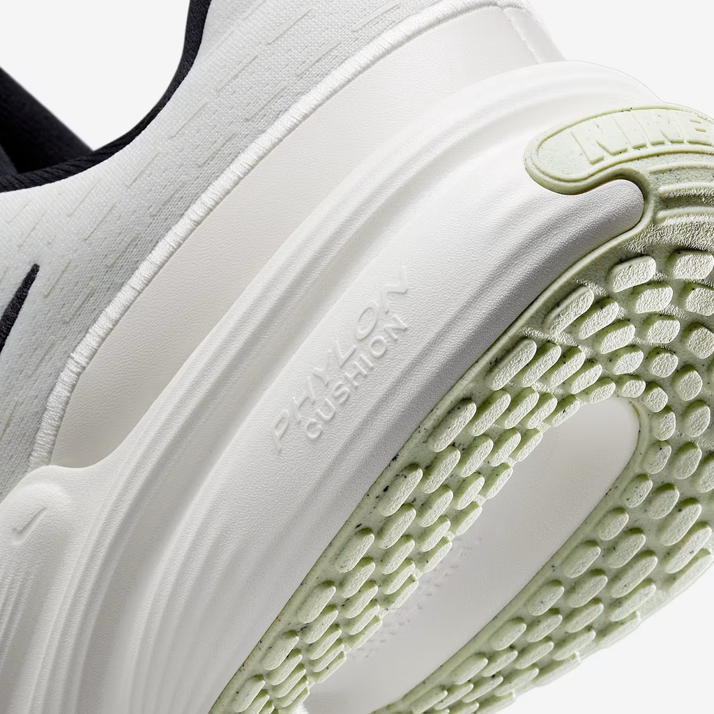 Giày thời trang Nike Uplift Sc Nam IB2765-100