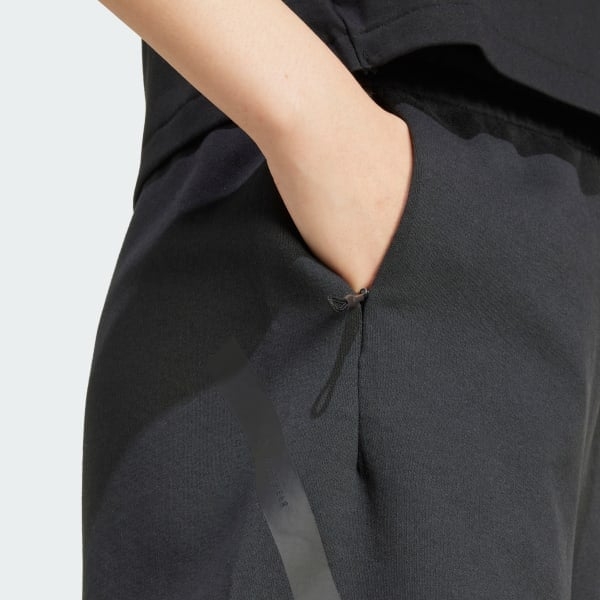 Quần short adidas Z.N.E. Nữ - JE7845