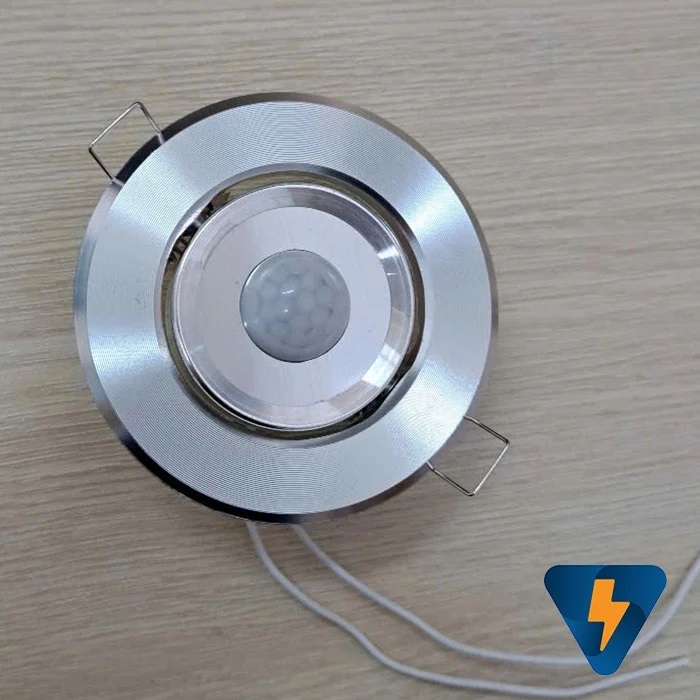 Công tắc phát hiện người gắn âm trần