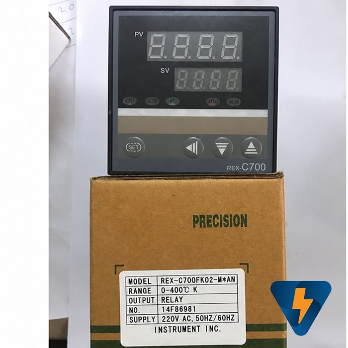 Đồng hồ nhiệt độ REX-C700