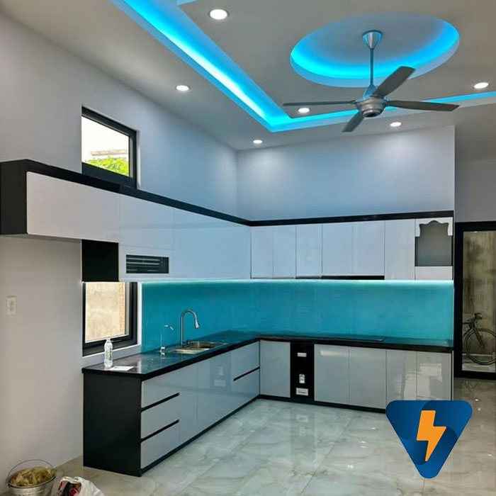 Trọn gói bộ bếp nhựa đặc ruột PVC cánh đặc phủ Acrylic ECO-HP001