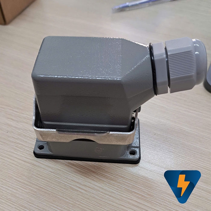 Giắc cắm 4 chân 16A DNT HDC-HE-004-1
