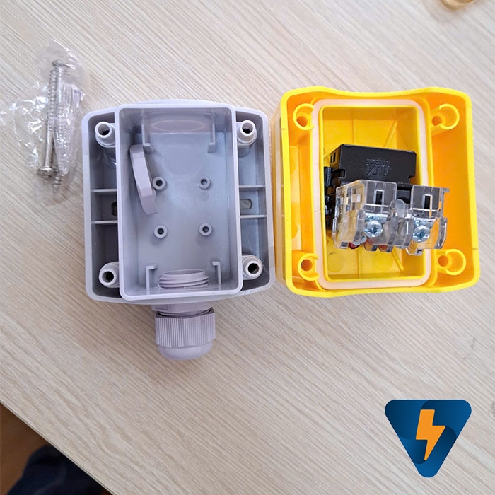 Hộp nút nhấn Emergency stop chất lượng cao