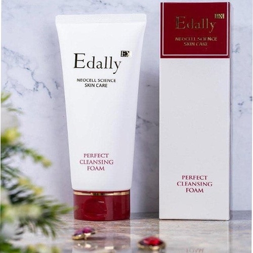 Sữa rửa mặt Làm sạch da(EDALLY EX PERFECT CLEANSING FOAM), thể tích 150 ml