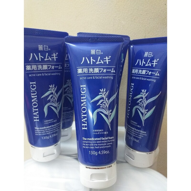 Sữa rửa mặt ngừa mụn Reihaku Hatomugi Medicated Facial Foam 130g - 4513574031302