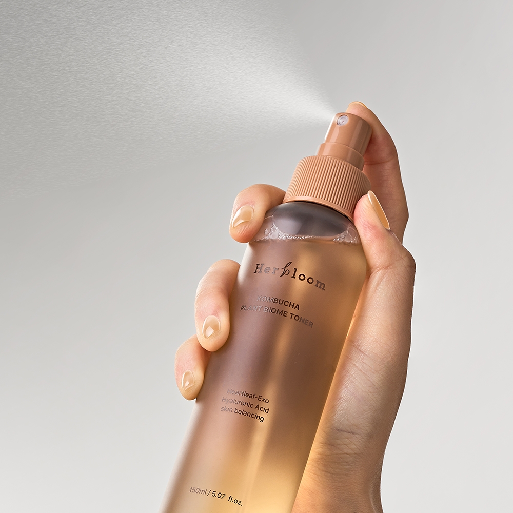 Toner dạng xịt Kombucha plant biome toner Thương hiệu: Herbloom 150ml/chai 8809990211500