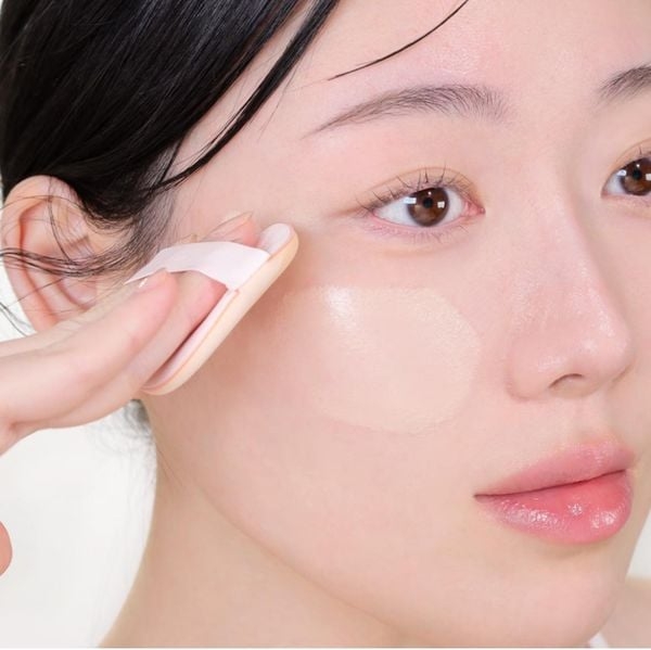 Phấn nước trang điểm CLIO KILL COVER MESH GLOW ESSENTIAL CUSHION SPF50+, PA++++ 21C LINGERIE