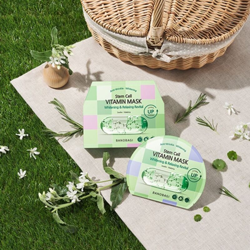 Mặt nạ BANOBAGI Stem Cell Vitamin  Mask Whitening & Relaxing Revital