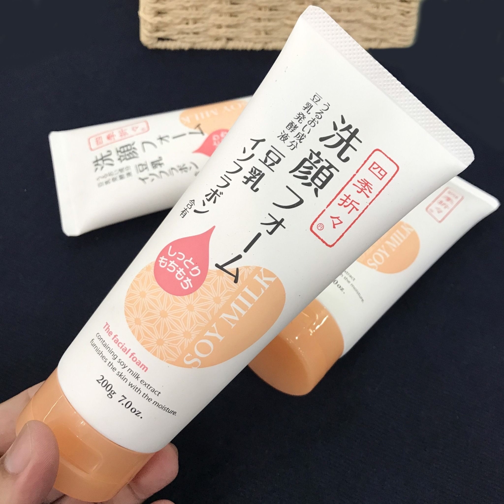 Sữa rửa mặt tinh chất đậu nành SHIKIORIORI Soy Milk facial foam 200g