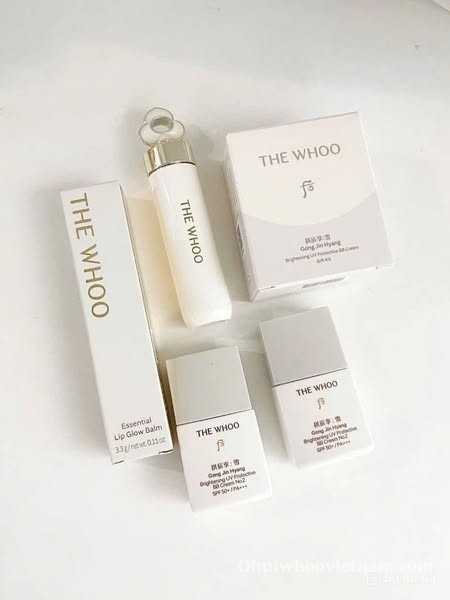 WH SET- ESS LIP GLOW BALM 99 BLOOM RED