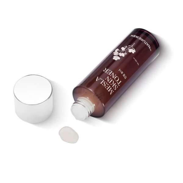 Nước hoa hồng làm sạch,làm trắng,chống nhăn da,hỗ trợ giúp giảm thâm nám da (THE NATURE  BOOK MESLA SKIN TONNER),Thể tích 120ml