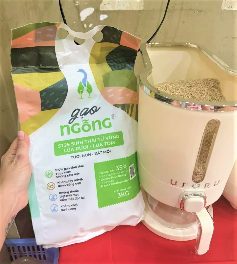 Gạo lứt ST25 hữu cơ ruộng rươi túi 3kg