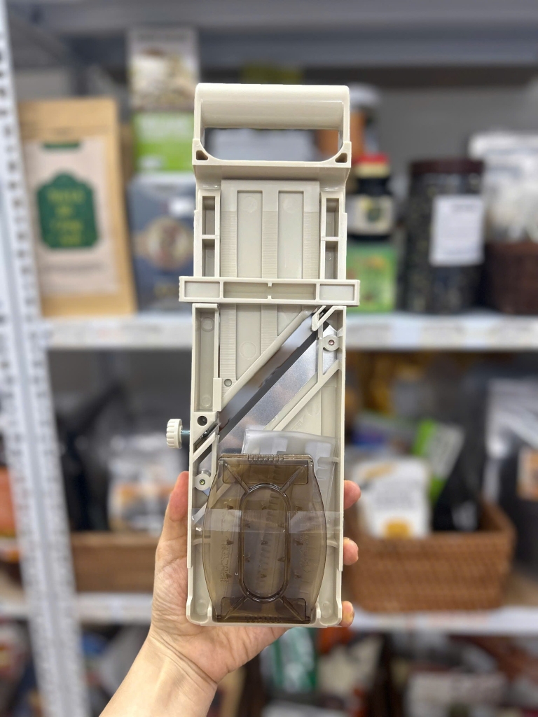 Nạo rau củ bằng thép Made in Japan