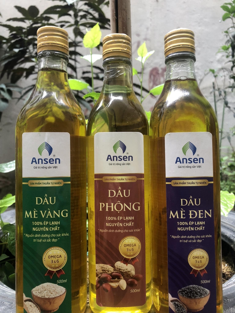 Dầu lạc Ansen ép lạnh 500ml