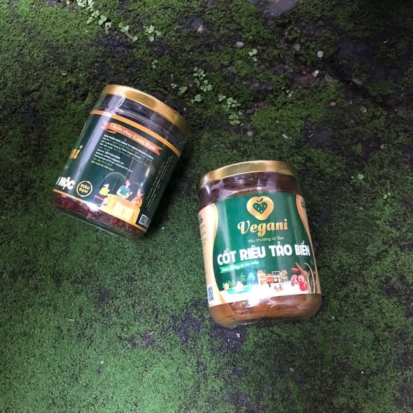 Cốt riêu tảo biển 250g (1 thùng 24 lọ)