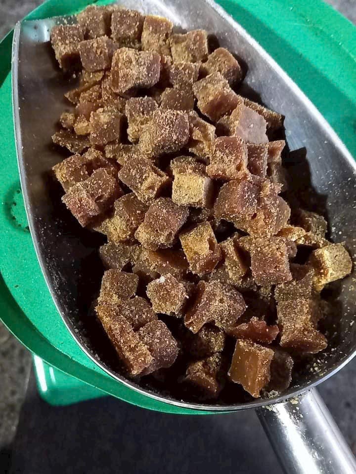 Đường mía hà thủ ô kg