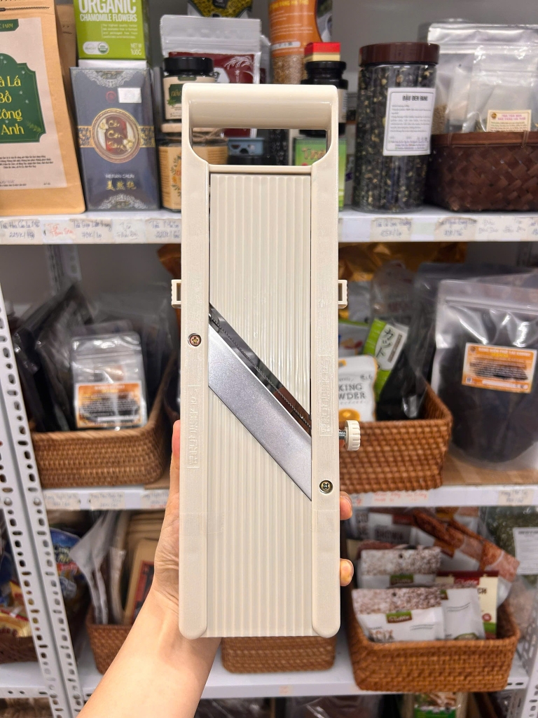 Nạo rau củ bằng thép Made in Japan
