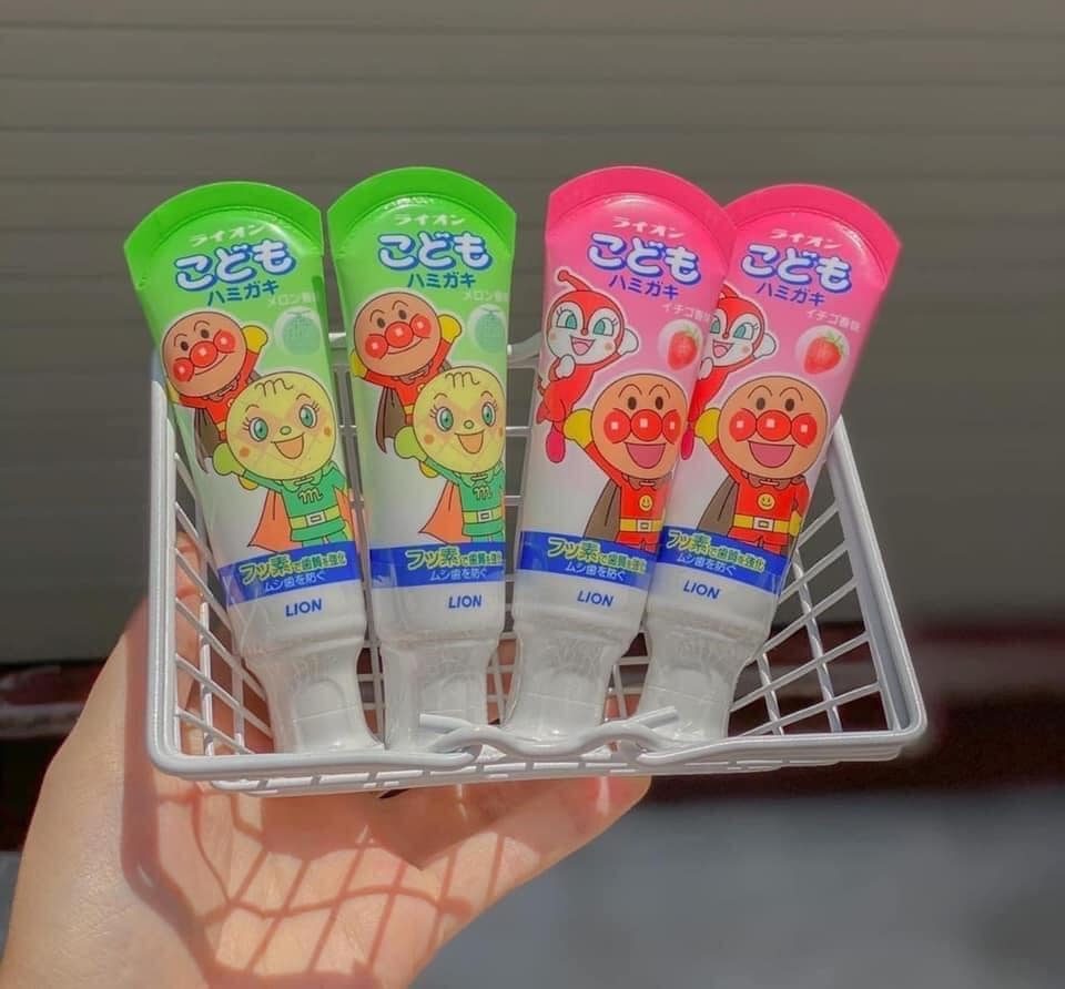 Kem đánh răng trẻ em LION