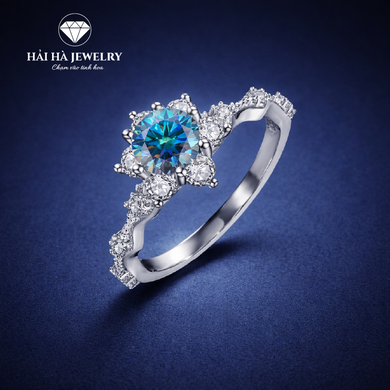 Nhẫn nữ hoa tỏa sáng – Một khoảnh khắc dịu dàng ở lại trên bàn tay | Hải Hà Jewelry