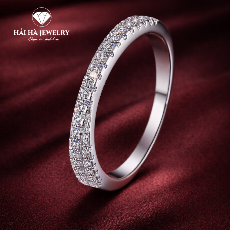 Nhẫn đính đá liền vòng – Ánh sáng ở lại mỗi ngày | Hải Hà Jewelry