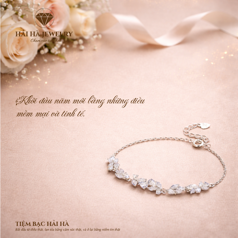 Vòng tay lá đá xếp – Dịu dàng như một nhịp thở | Hải Hà Jewelry