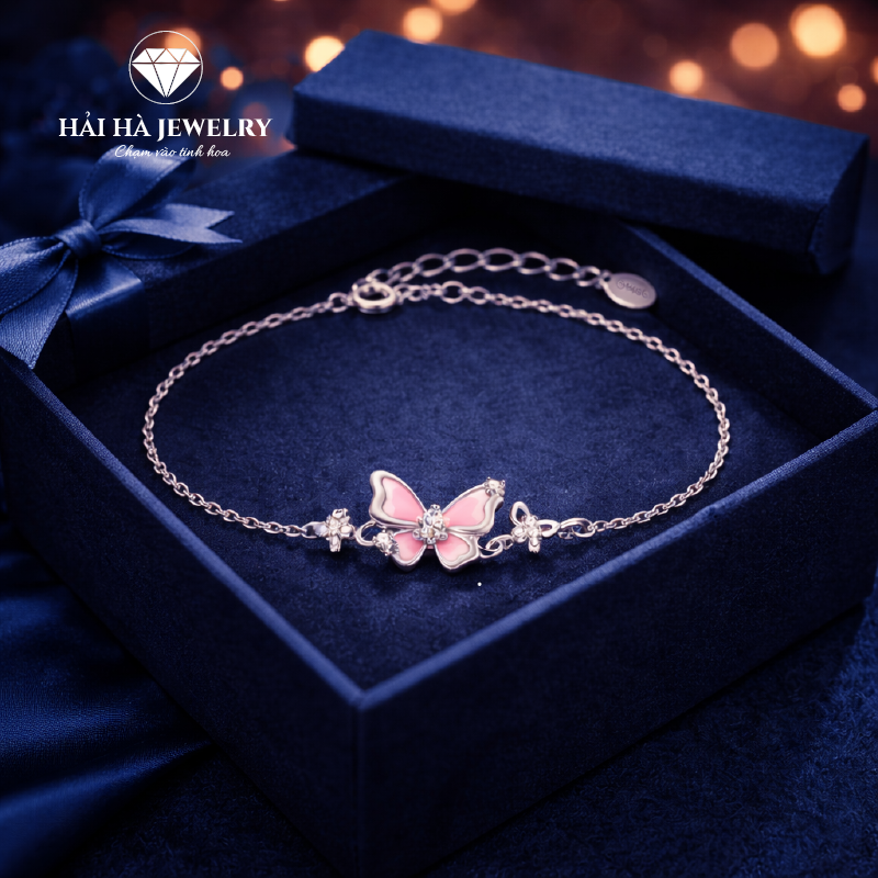 Vòng tay cánh bướm hồng – Dịu dàng khi đủ lớn | Hải Hà Jewelry