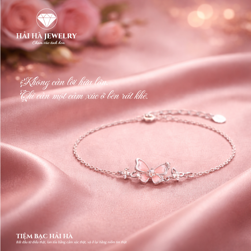 Vòng tay cánh bướm hồng – Dịu dàng khi đủ lớn | Hải Hà Jewelry