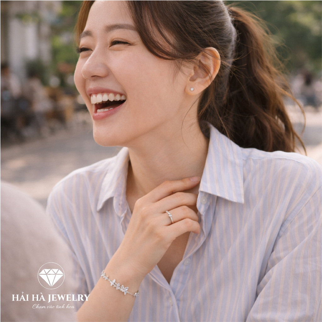 Vòng bạc cánh bướm đan xen – Nhẹ nhàng bước vào những đổi thay | Hải Hà Jewelry