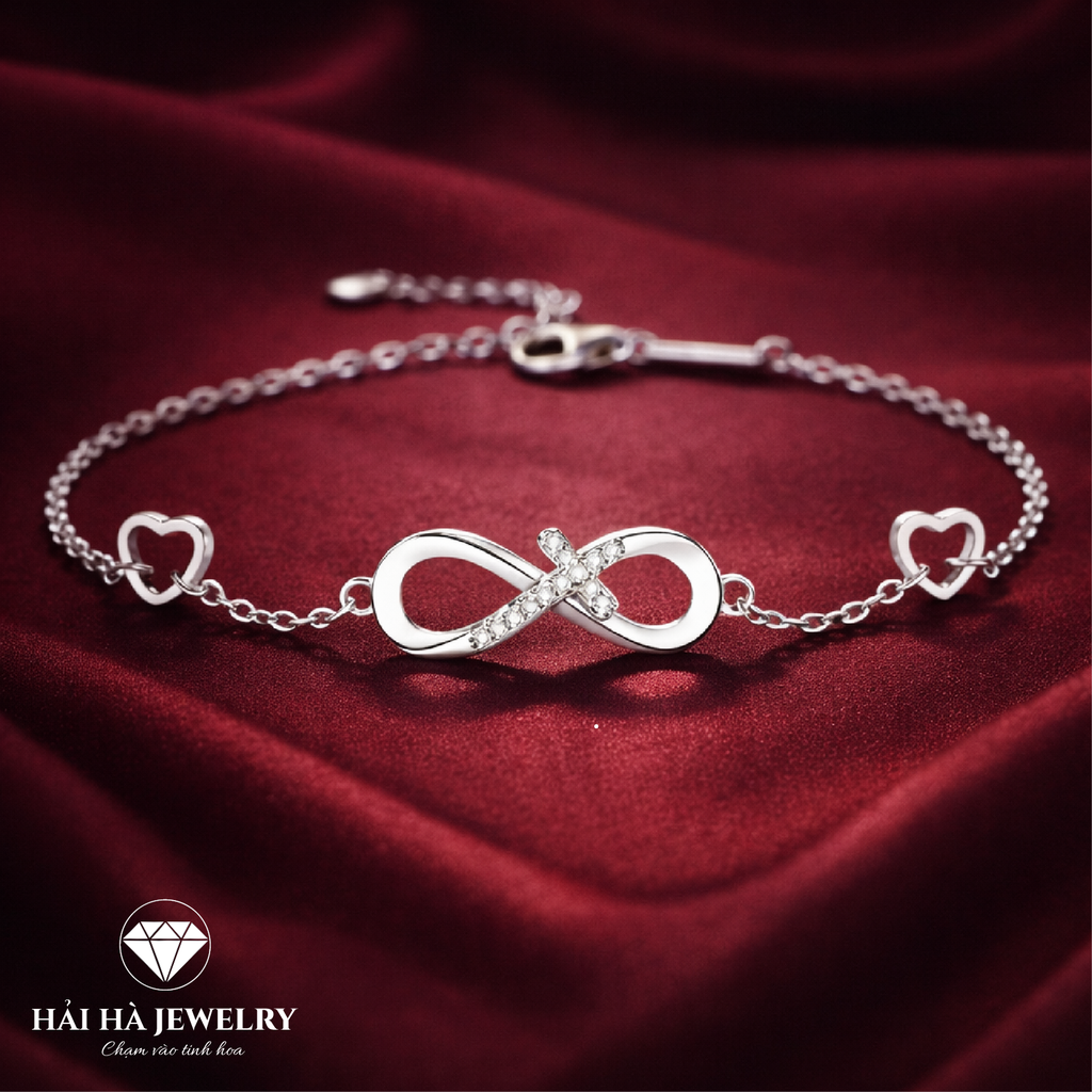 Vòng tay bạc vô cực gắn kết – Ở lại cùng nhau, theo cách bền lâu | Hải Hà Jewelry