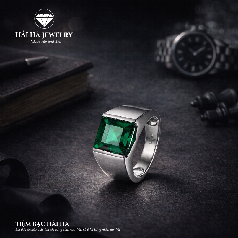 Nhẫn bạc nam đá hydrothermal emerald zambia – sắc xanh của sự sống bền bỉ | Hải Hà Jewelry