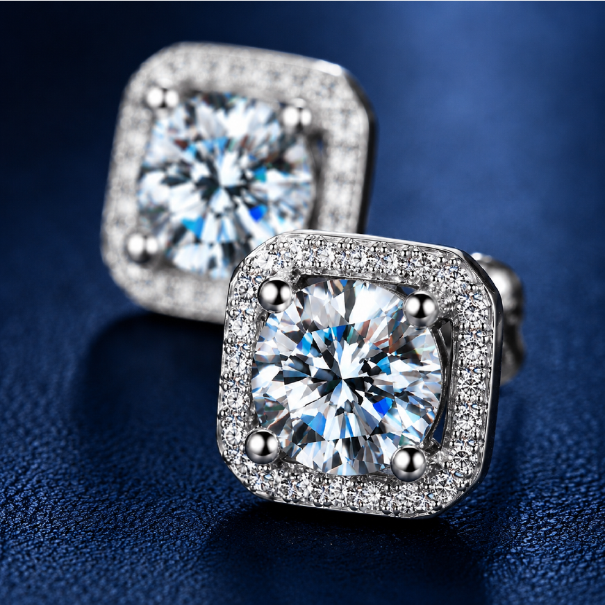Bông tai bạc 925 đính moissanite 0,5 carat – dáng vuông bo góc viền pavé