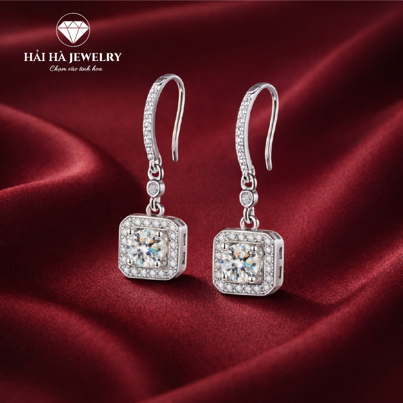 Bông tai nữ bạc 925 đính moissanite – dáng thả vuông, ánh sáng gọn gàng và thanh lịch