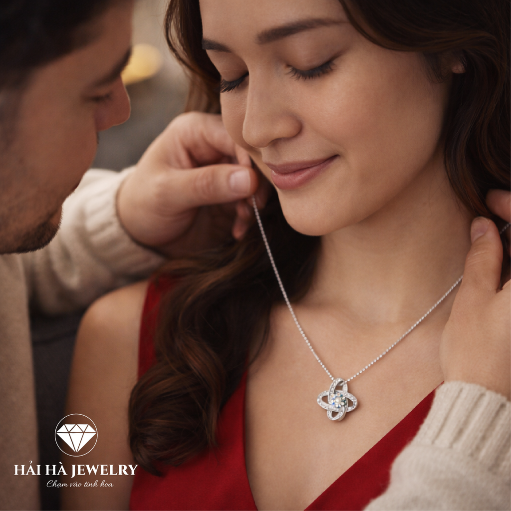 Dây chuyền bạc 925 đính moissanite dáng giao thoa tinh tế | Hải Hà Jewelry