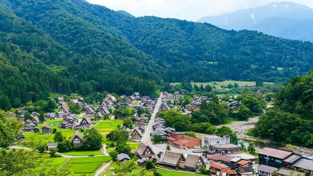 CUNG ĐƯỜNG QUÝ TỘC: TOKYO - YAMANASHI - SHIRAKAWAGO - GIFU