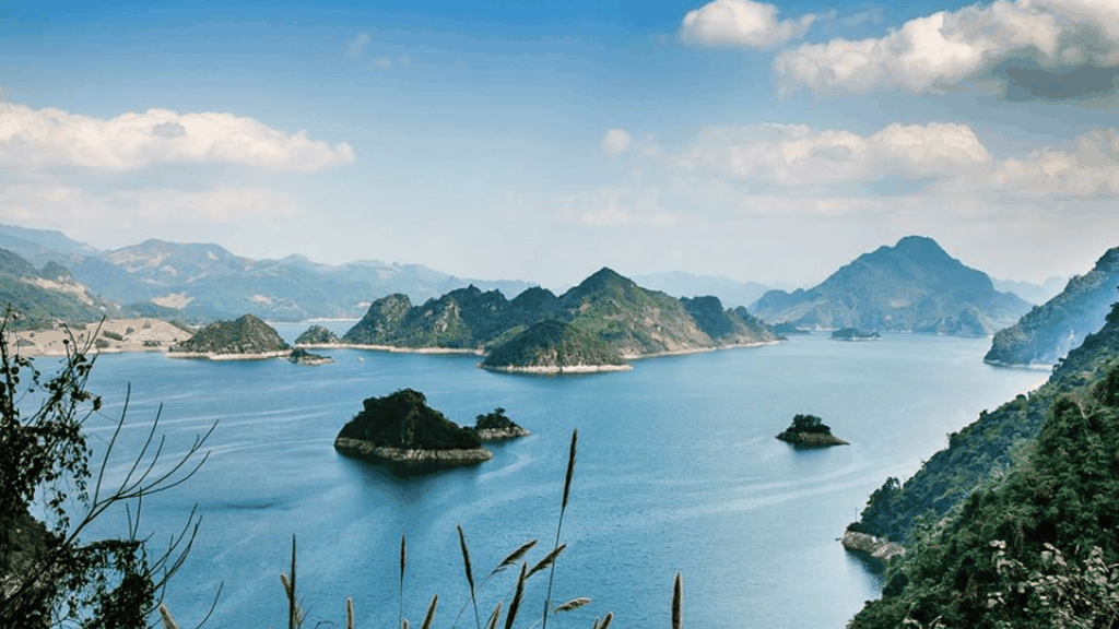 KHÁM PHÁ TÂY BẮC: SƠN LA - ĐIỆN BIÊN - LAI CHÂU - LÀO CAI