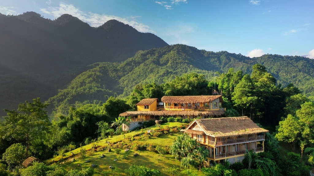 Tour Tây Bắc Tết 2027 7N6Đ: Mộc Châu - Điện Biên - Lai Châu - Sa Pa