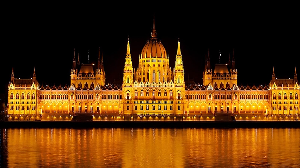 TRUNG ÂU LÃNG MẠN BÊN DÒNG DANUBE: ĐỨC - ÁO - CZECH - SLOVAKIA - HUNGARY