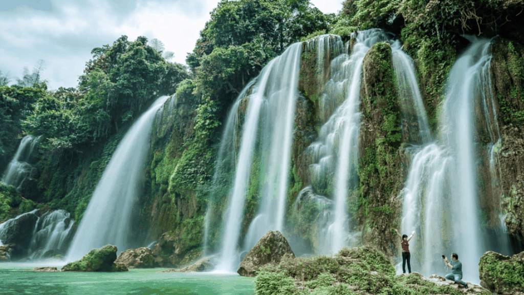 ĐÔNG BẮC: HÀ GIANG - ĐỒNG VĂN - MÈO VẠC - CAO BẰNG - LẠNG SƠN